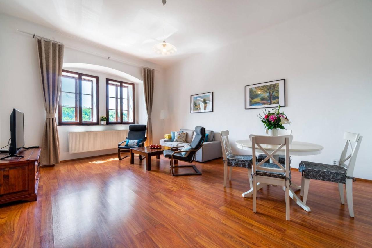Stary Farhof Apartment
